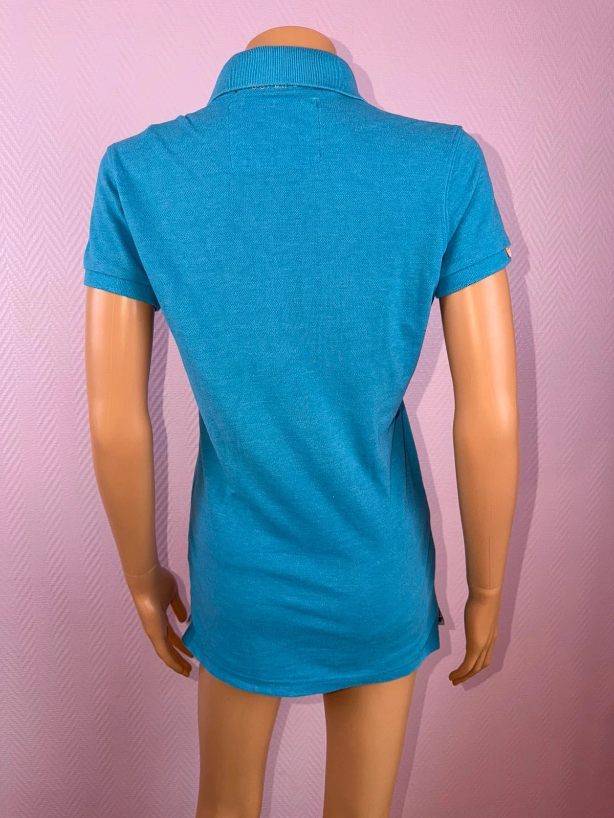 Polo femme superdry taille l propre peu mis – photo 3